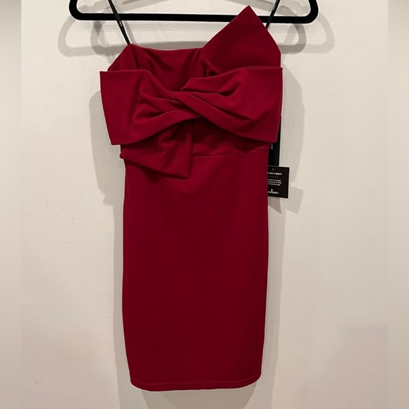 Lulu's Maroon Strapless Dress - Picture 1 of 4